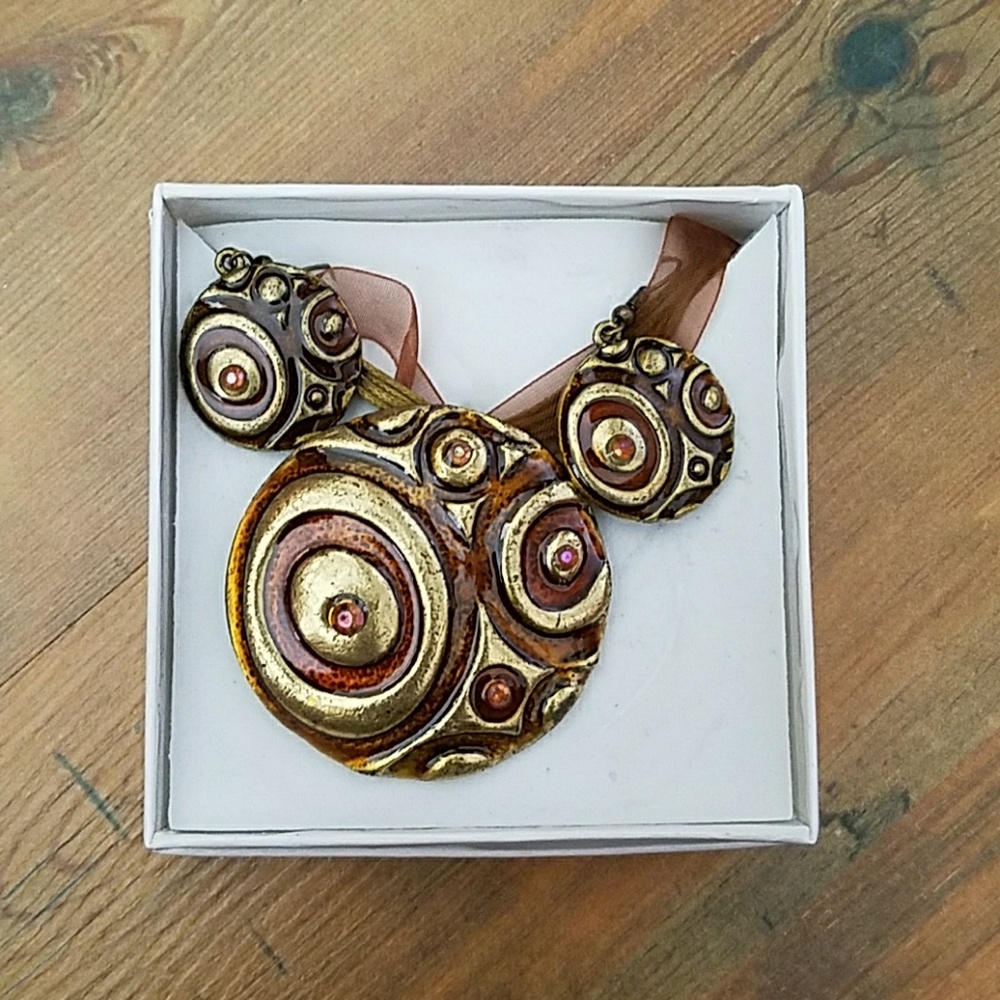 New Necklace and Earring set